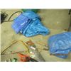 Image 3 : 3 Tarps, 3 Hedge Trimmers, 1 Elec Hedger, Pruner, Buck Saw, & Flower Bed Tools