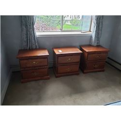 Lot of 3 night stands