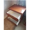 Image 3 : Lot of 3 night stands