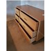 Image 6 : Solid wood dresser