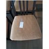 Image 6 : 4 dining chairs