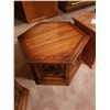 Image 4 : Coffee tables and more C