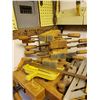 Image 2 : Carpenter Tools C