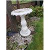 Image 2 : Bird Bath C