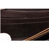 Image 6 : Louis Vuitton Amarante Vernis Monogram Zippy Wallet