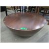 Image 1 : Metal Coffee Table - 12" tall x 31" diameter