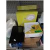 Image 1 : 8 Assorted Electronics & Household Goods