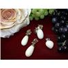 Image 1 : A 1950'S LIGHT CORAL RING, EARRINGS & PENDANT  #979913
