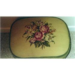Needlepoint Sheraton Stool #981429