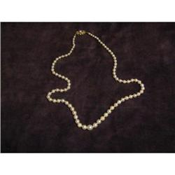 Cultivated Pearl Necklace #981629