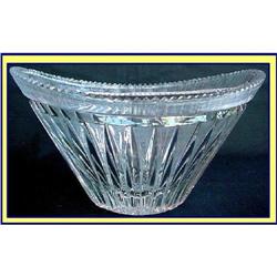 HUGE VINTAGE CUT GLASS CENTERPIECE BOWL #983140