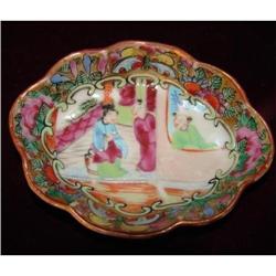 ROSE MEDALLION CONDAMINT DISH #987610
