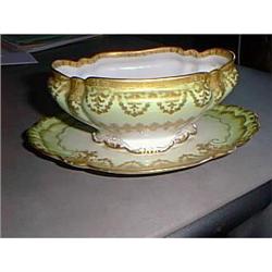 Haviland Limoges sauce boat #988040