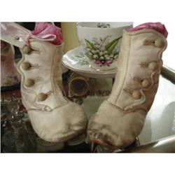 VICTORIAN BABY WHITE LEATHER HIGH TOP BUTTON #988538