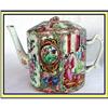 Image 1 : CHINESE FAMILLE ROSE PORCELAIN TEAPOT 19C #1008766