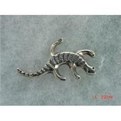 VINTAGE signed DTB Sterling Gecko  Brooch #1022500
