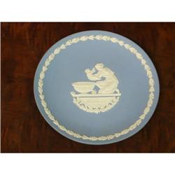 Charming Set of  4 Wedgwood Plates #1023228