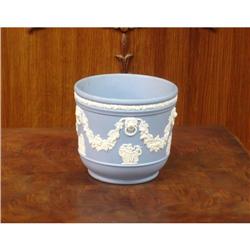 Outstanding Wedgwood Cache Pot #1023229