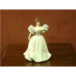 Exquisite Lenox Porcelain Victorian Woman #1023249