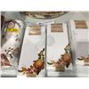 Image 2 : GROUP OF WINDSOR FRAME NAPKIN HOLDERS & PLACEMATS (APPROX 20 PLACEMATS & 4 SETS OF 4 NAPKINS)