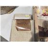 Image 2 : AUTUMN BLISS TABLECLOTH (60" X 120") 8 AUTUMN BLISS NAPKINS & 8 BEADED TWIST NAPKIN RINGS