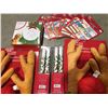 Image 2 : GROUP OF REINDEER CAR DECORATION SETS X 2, PAW PRINT ORNAMENT (NO MIXING/NO BAKING/NE MESS)) APPROX