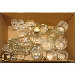 BOX OF MUGS AND GLASSWARE