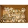 Image 1 : BOX OF MUGS AND GLASSWARE