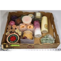 LARGE FLAT OF ASSORTED CANDLES AND CANDLE HOLDERS