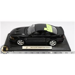 1:18 DIE CAST 2003 SVT COBRA MUSTANG