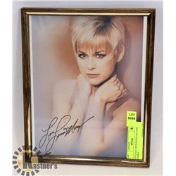 VINTAGE 1980'S SIGNED PICTURE LORRIE