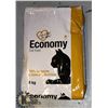 Image 1 : BAG OF ECONOMY CAT FOOD