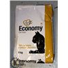 Image 1 : BAG OF ECONOMY CAT FOOD