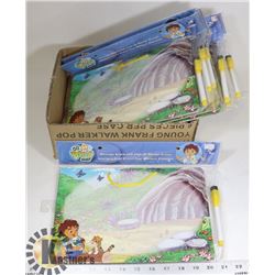 FLAT OF MESSAGE BOARDS WITH PENS