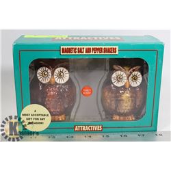 OWL SHAPE MAGNETIC SALT AND PEPPER SHAKER SET