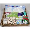 Image 1 : FLAT OF ASSORTED CRAFTING SUPPLIES