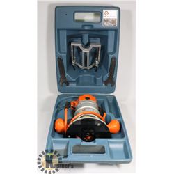BLACK & DECKER ROUTER KIT IN CASE