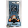 Image 1 : BLACK & DECKER ROUTER KIT IN CASE