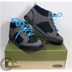 NEW PAIR OF KEEN SIZE 5 RUNNING SHOE