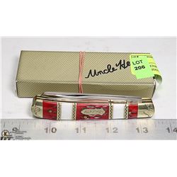 UNCLE HENRY POCKET KNIFE WITH BOX RED HANDLE