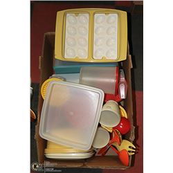 VINTAGE LARGE LOT OF TUPPER WARE