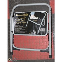 NEW METALTECH FOLDING STEPLADDER -