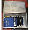 Image 1 : AQUA-VU FISH FINDER IN SILVER BOX