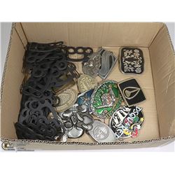 FLAT OF OVER 30 BELT BUCKLES   SUPERMAN, OILERS,