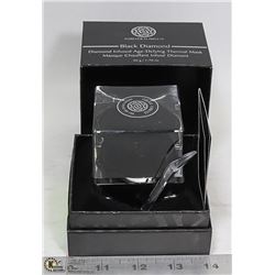 DIAMOND INFUSED AGE DEFYING THERMAL MASK MSRP $1000