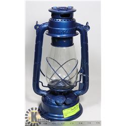 VINTAGE BLUE METAL HURRICANE LAMP -