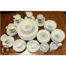 12 PIECE ROYAL DOULTON STONEWARE SET WITH CREAM