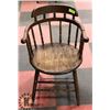 Image 1 : ANTIQUE SOLID WOOD ARM CHAIR CIRCA