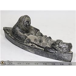 SOAPSTONE INUIT CARVING FROM NUVUK CANADA.