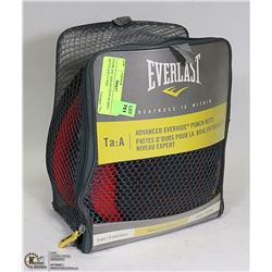EVERLAST ADVANCED PUNCHING MITTS ADULT SIZE.